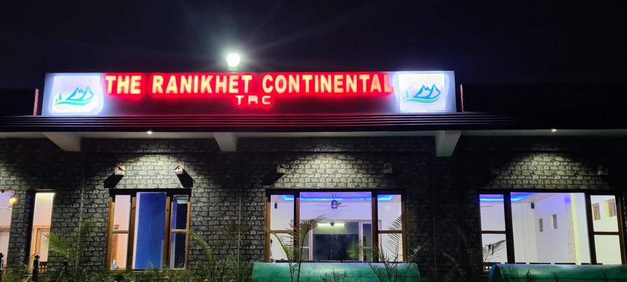 Готель The Ranikhet Continental Екстер'єр фото